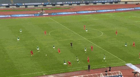 1660654990536010138.gif 恩迪亚耶3.gif